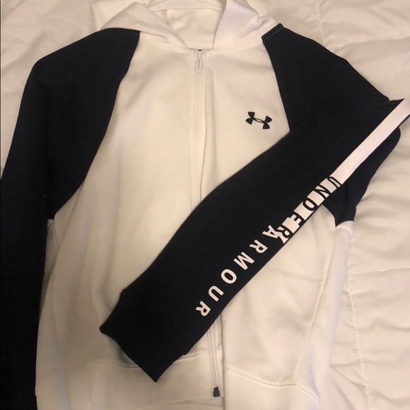 Under Armour Tops - Hoodie